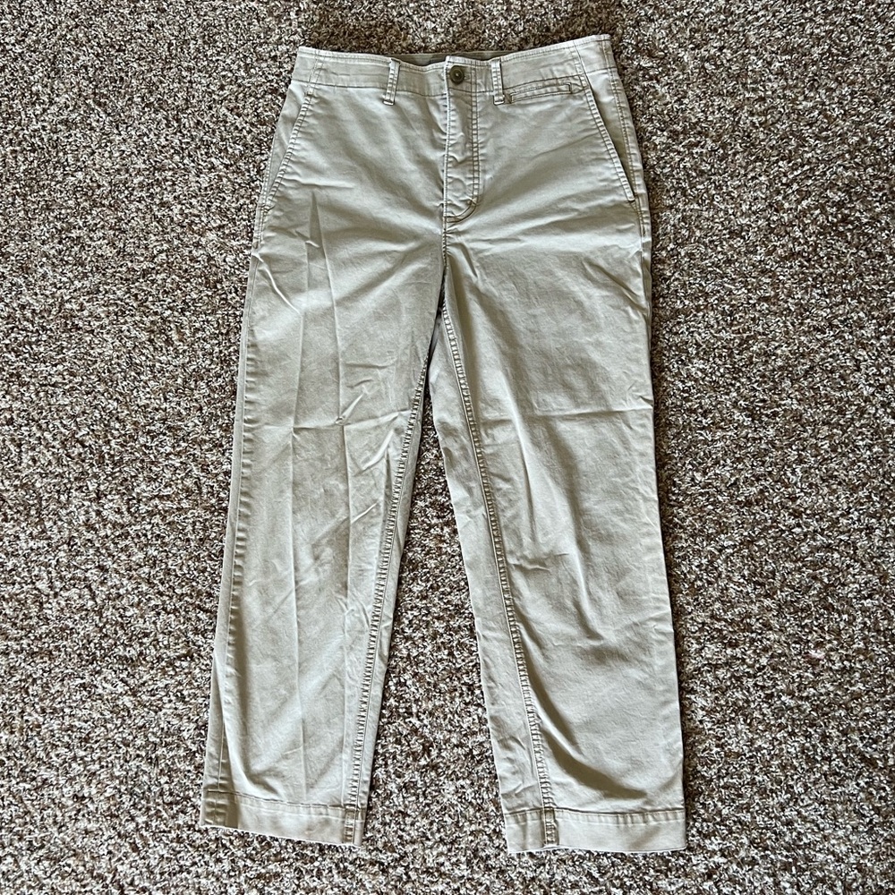 Everlane khakis size 6